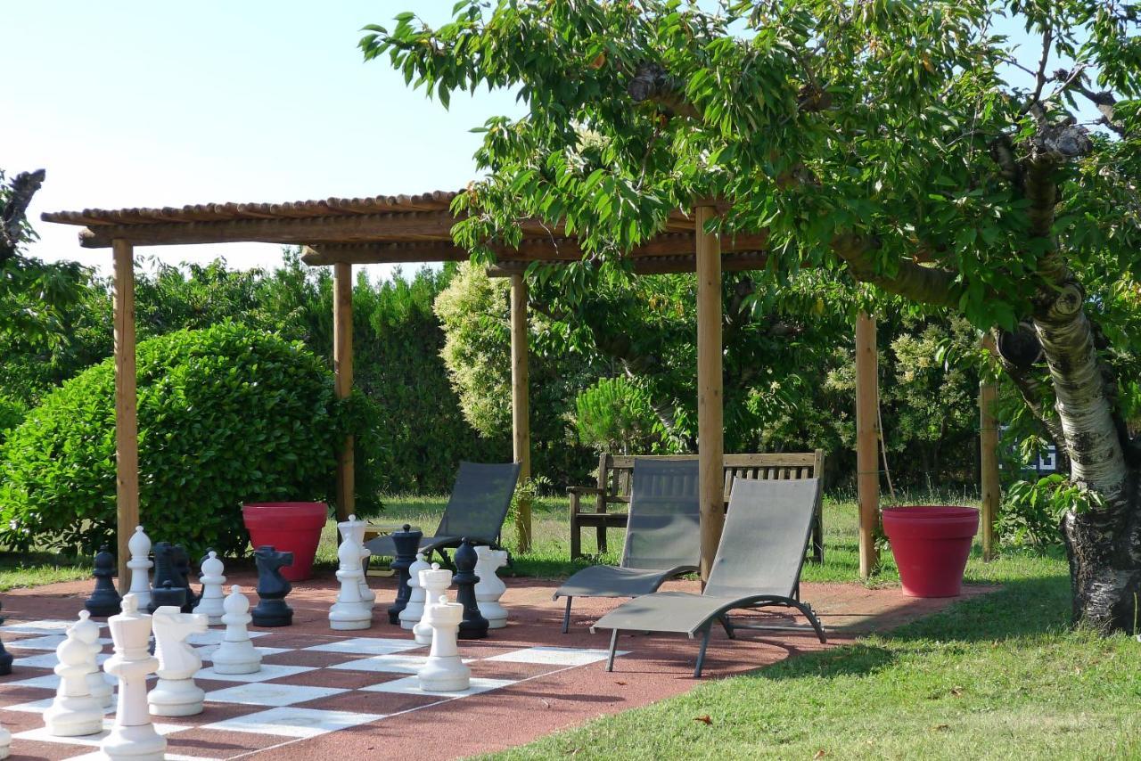 Les Piegonnaises - 2 Roulottes Villa Екстериор снимка