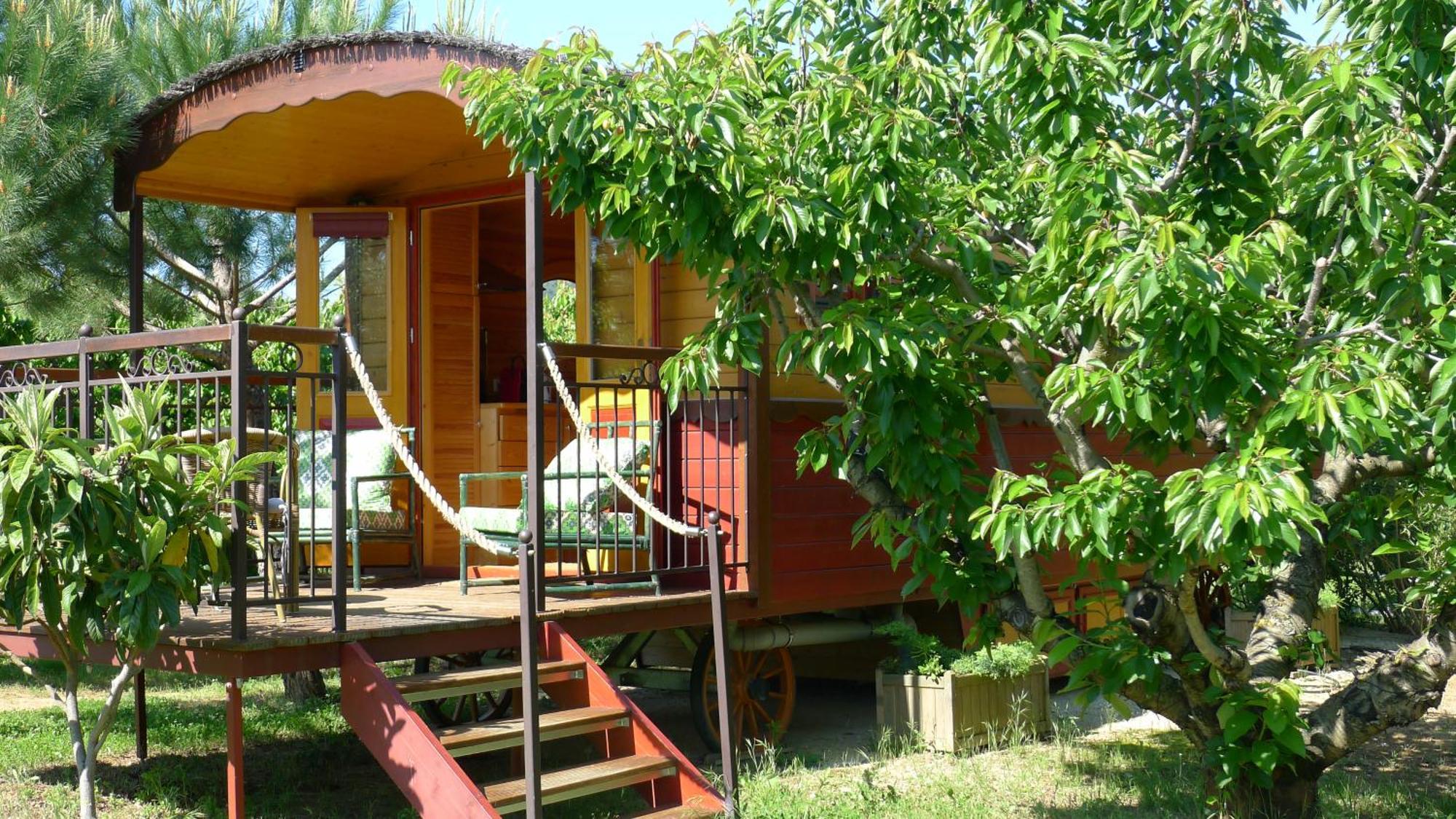 Les Piegonnaises - 2 Roulottes Villa Екстериор снимка
