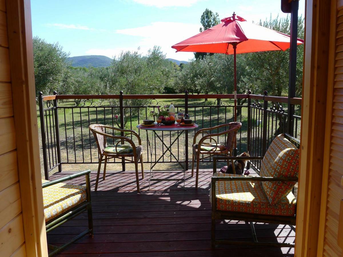 Les Piegonnaises - 2 Roulottes Villa Екстериор снимка